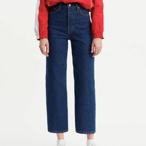 Levi’s Ribcage Straight Ankle Jeans
